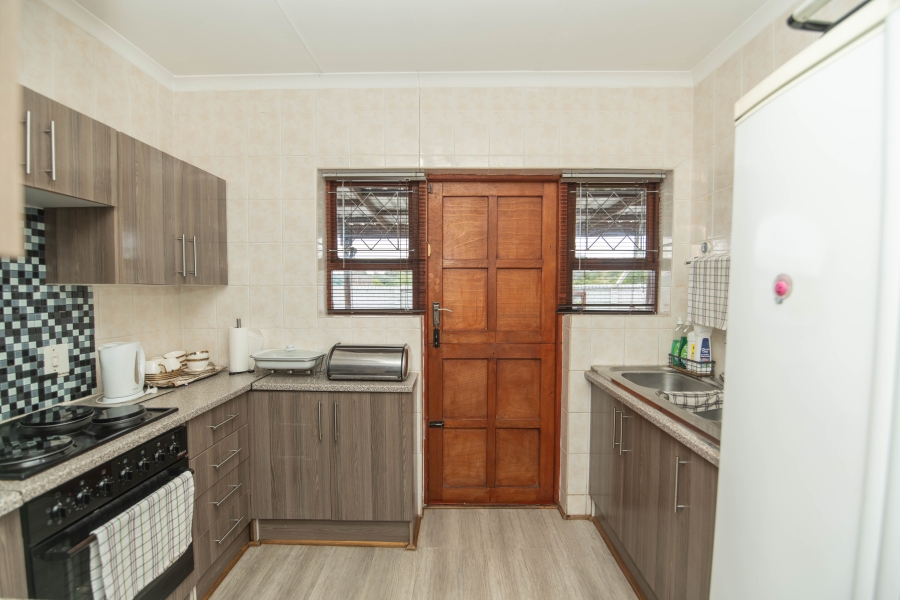 4 Bedroom Property for Sale in Humewood Extension Eastern Cape